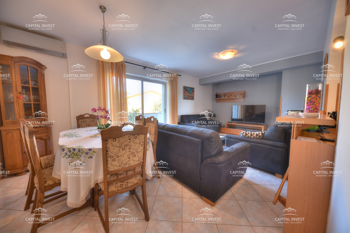 Appartamento trilocale in casa, garage, Pola, Istria