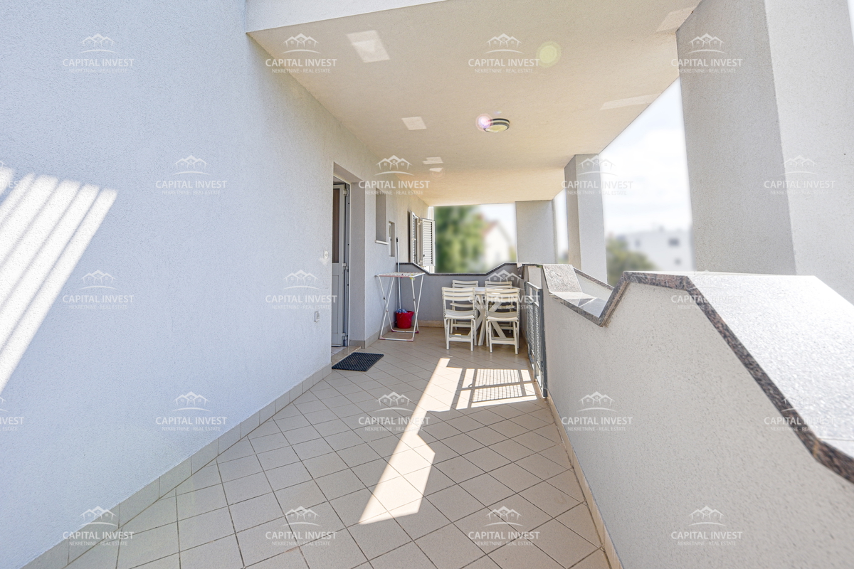 Appartamento trilocale in casa, garage, Pola, Istria