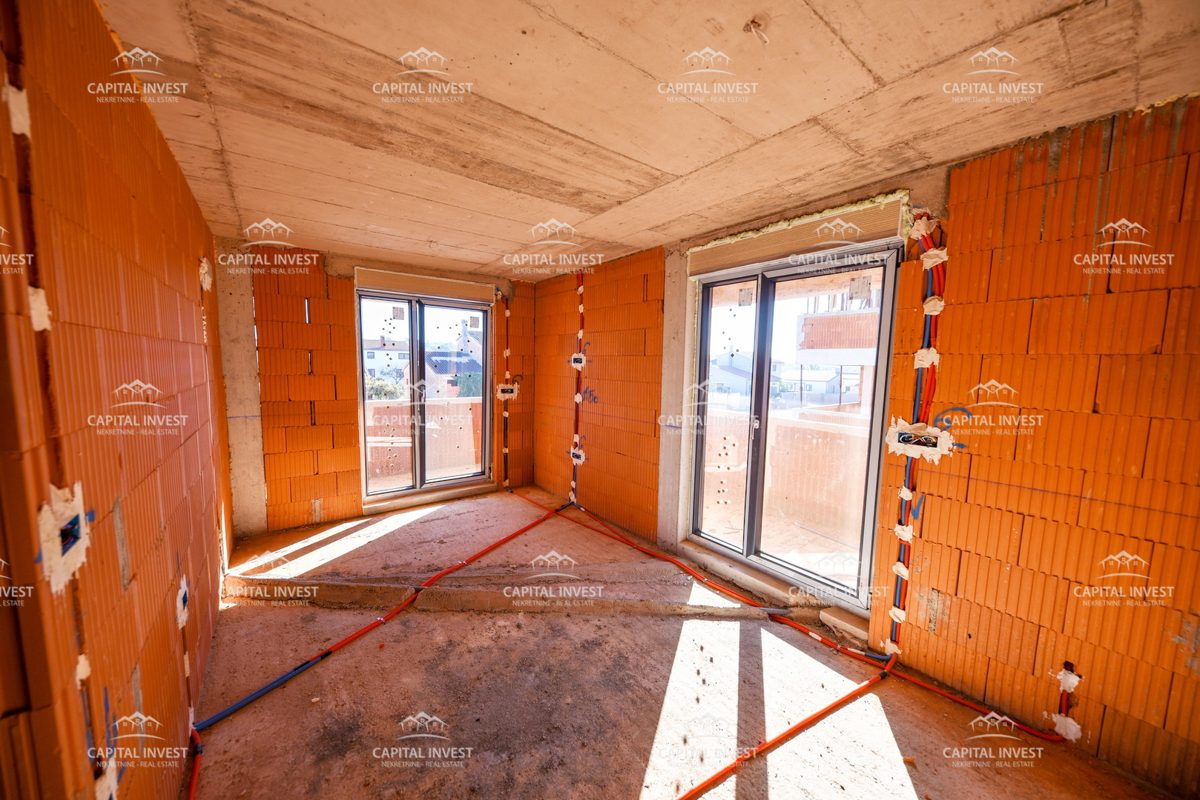 Appartamento con giardino, nuova costruzione, Šikići, Pola, Istria