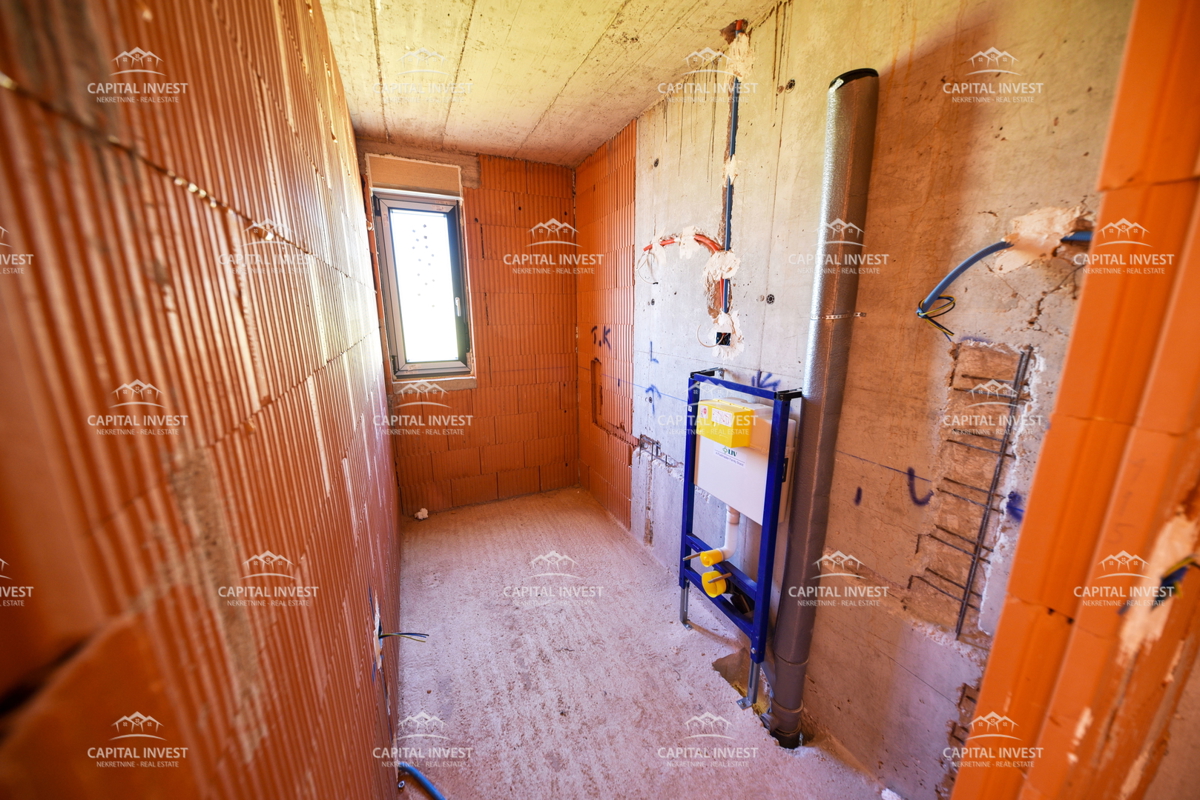 Appartamento con giardino, nuova costruzione, Šikići, Pola, Istria