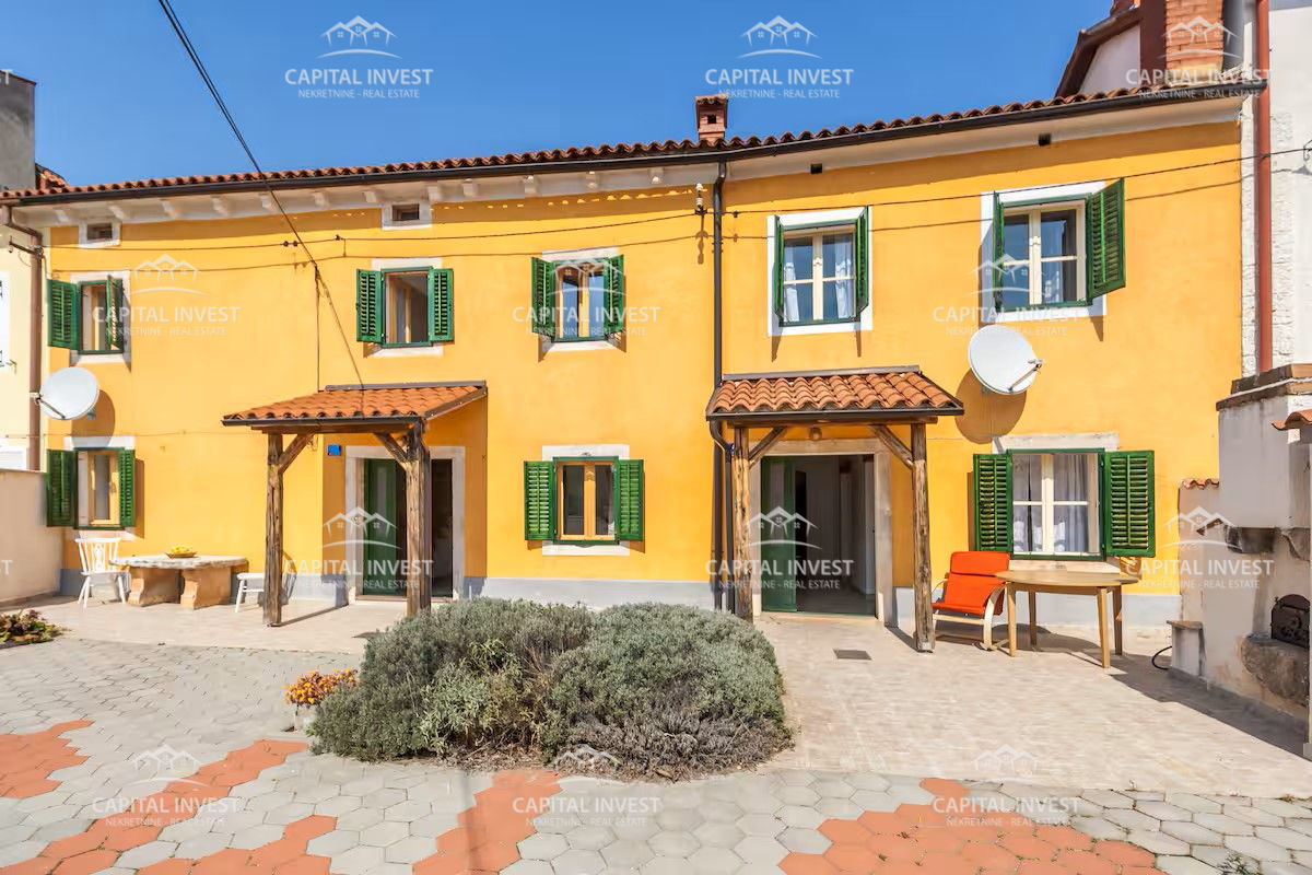 Casa con cortile, Marčana, Istria