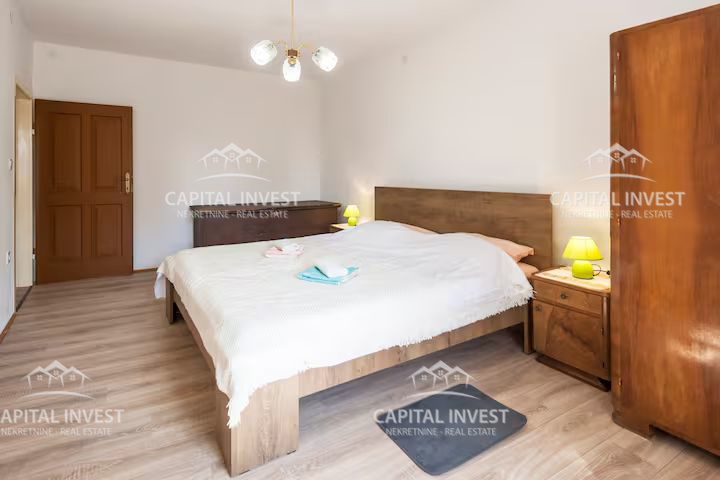 Casa con cortile, Marčana, Istria