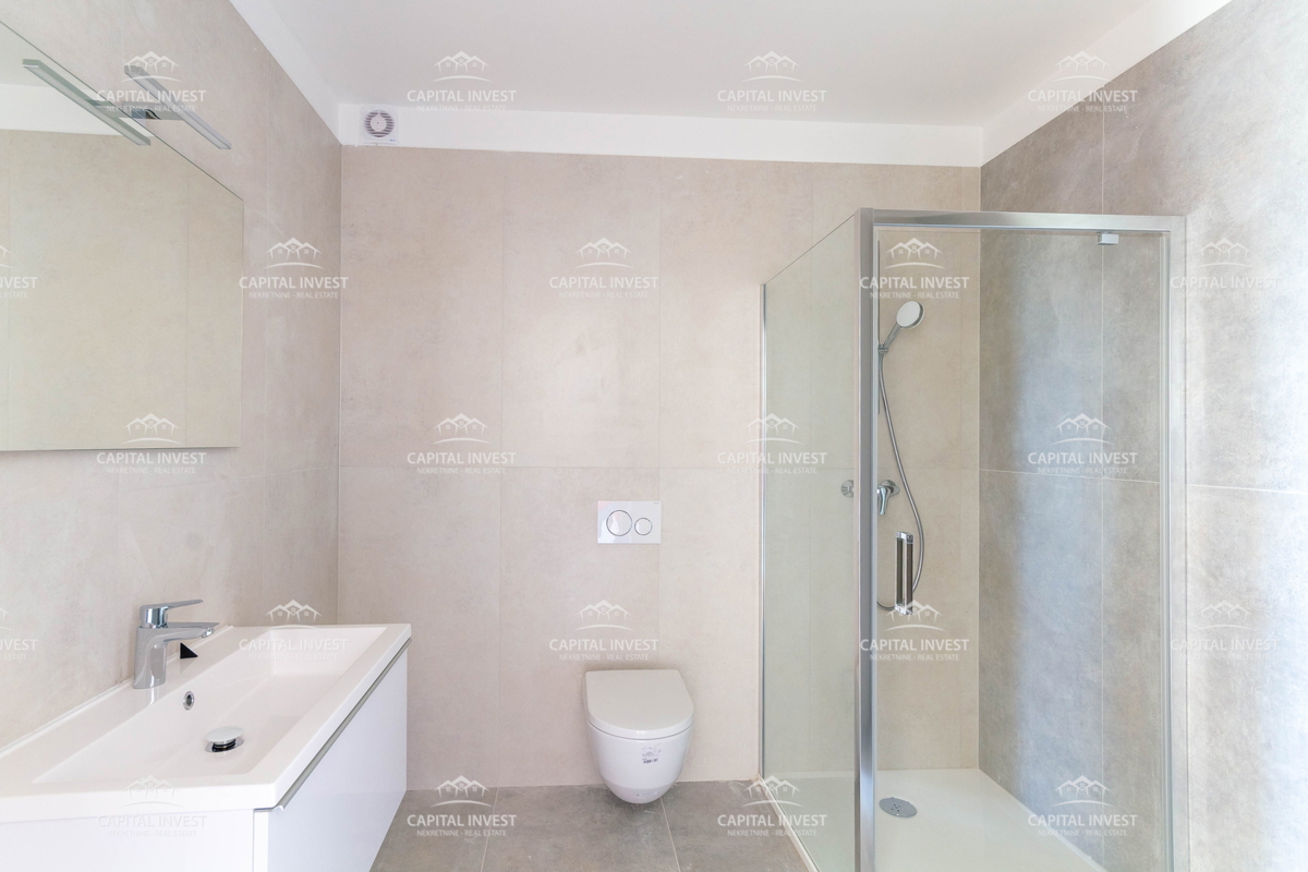 Quadrilocale, due balconi, Pola, Valdebek