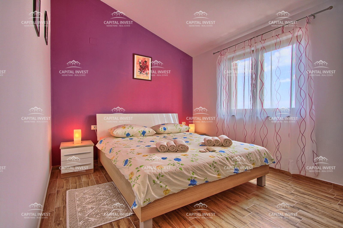 Villa con ampio giardino e piscina a Svetvinčenat, Istria