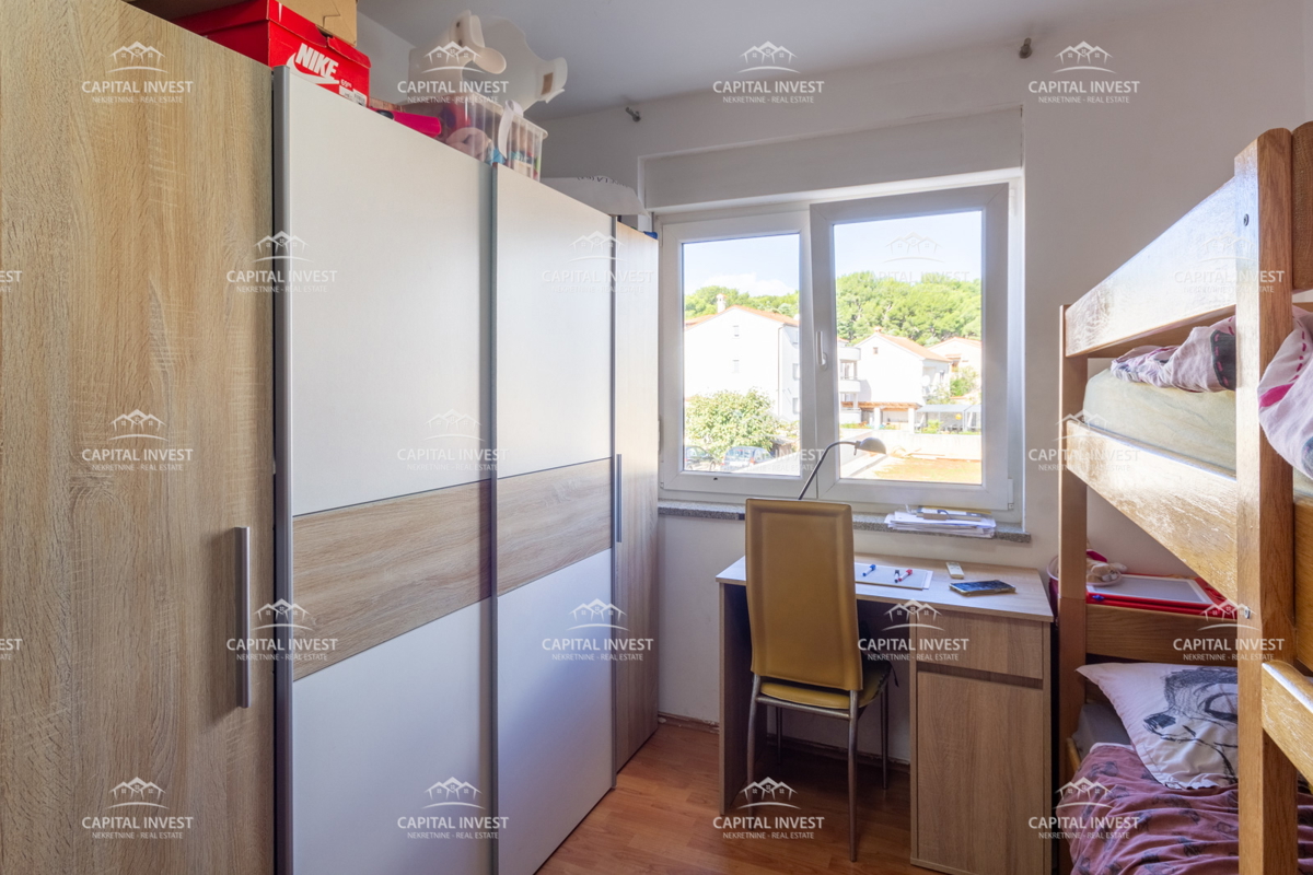 Appartamento con due camere, Valdebek, Pola