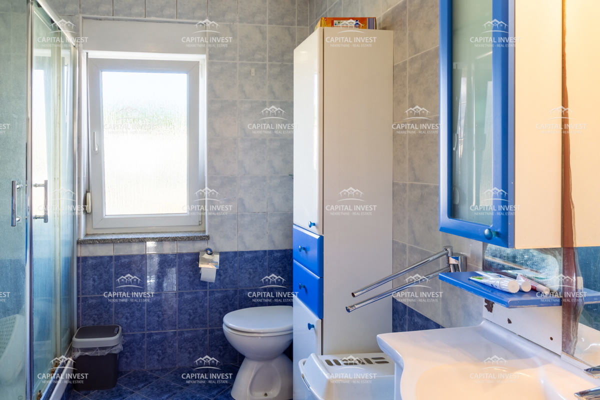 Appartamento con due camere, Valdebek, Pola