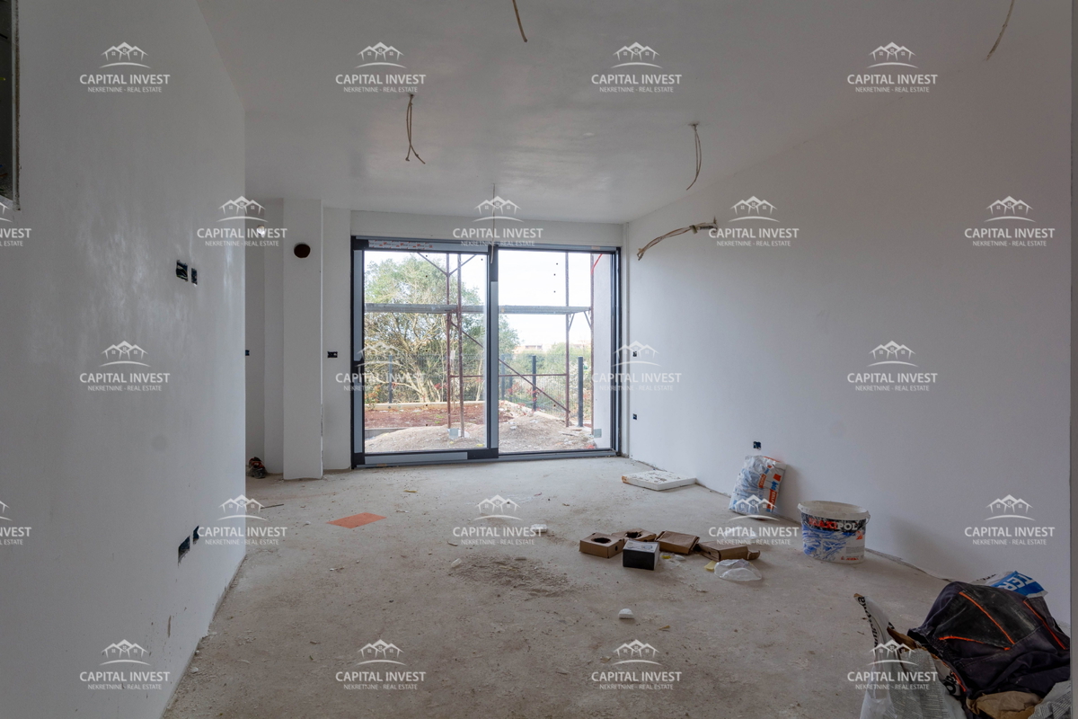 Appartamento trilocale, due balconi, nuova costruzione, Pola, Istria