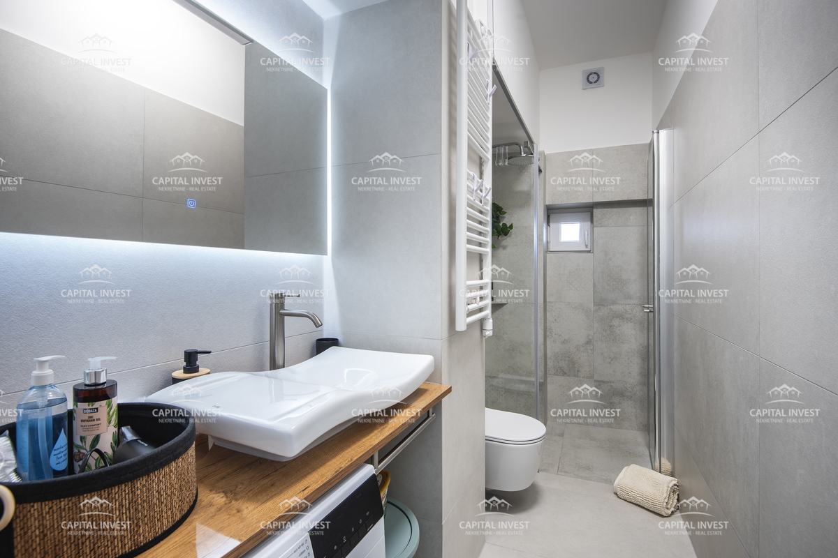 Appartamento, trilocale, Centro, Pula, Istria