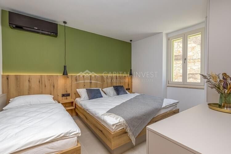 Casa in pietra a Orsera