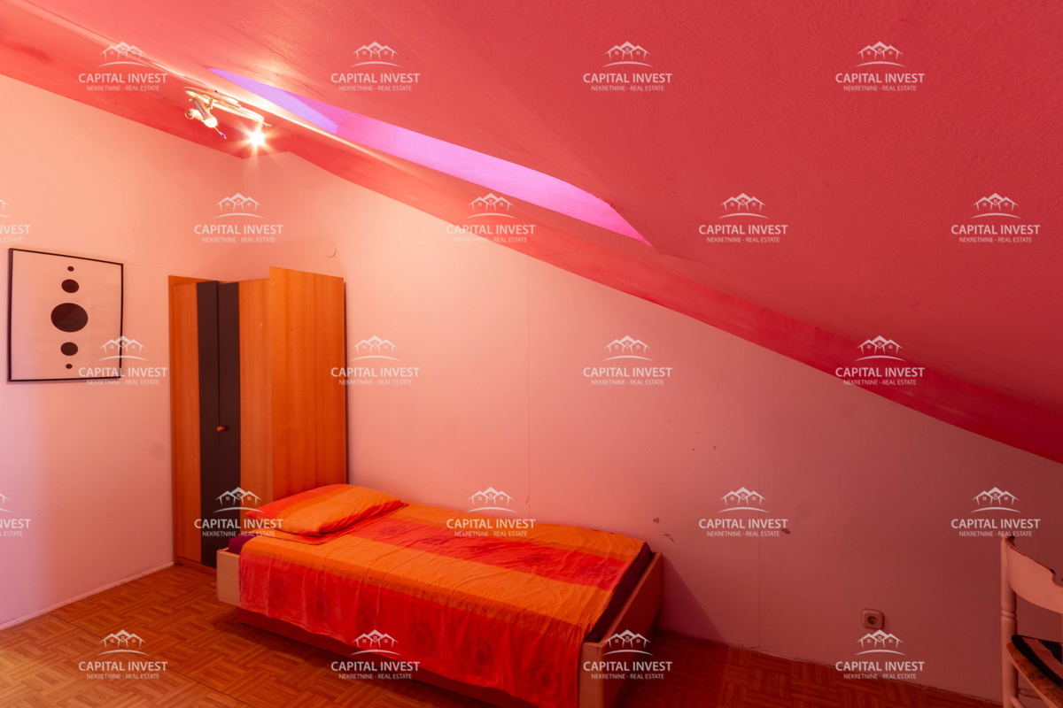 Appartamento quadrilocale, appartamento separato, Pola, Centro