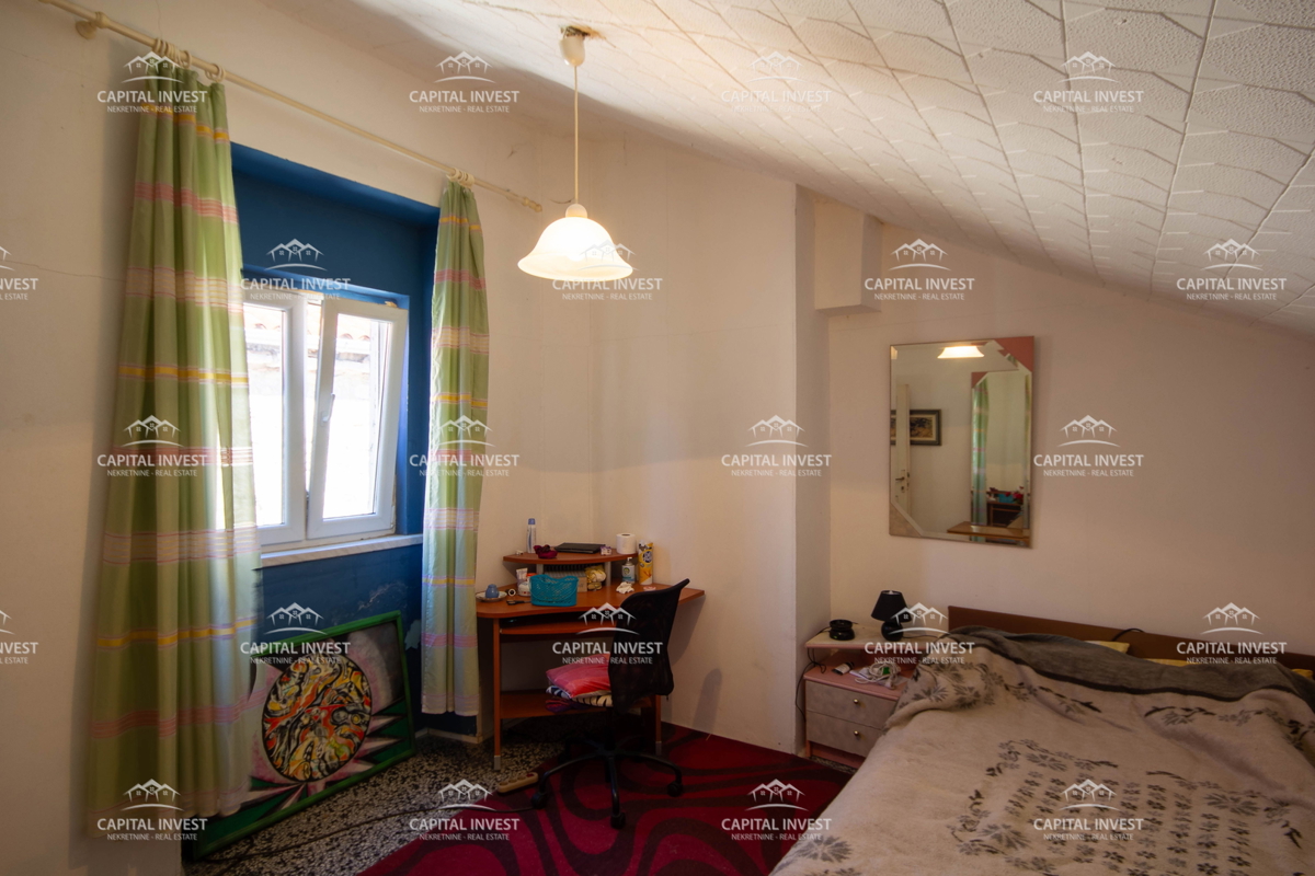 Appartamento quadrilocale, appartamento separato, Pola, Centro