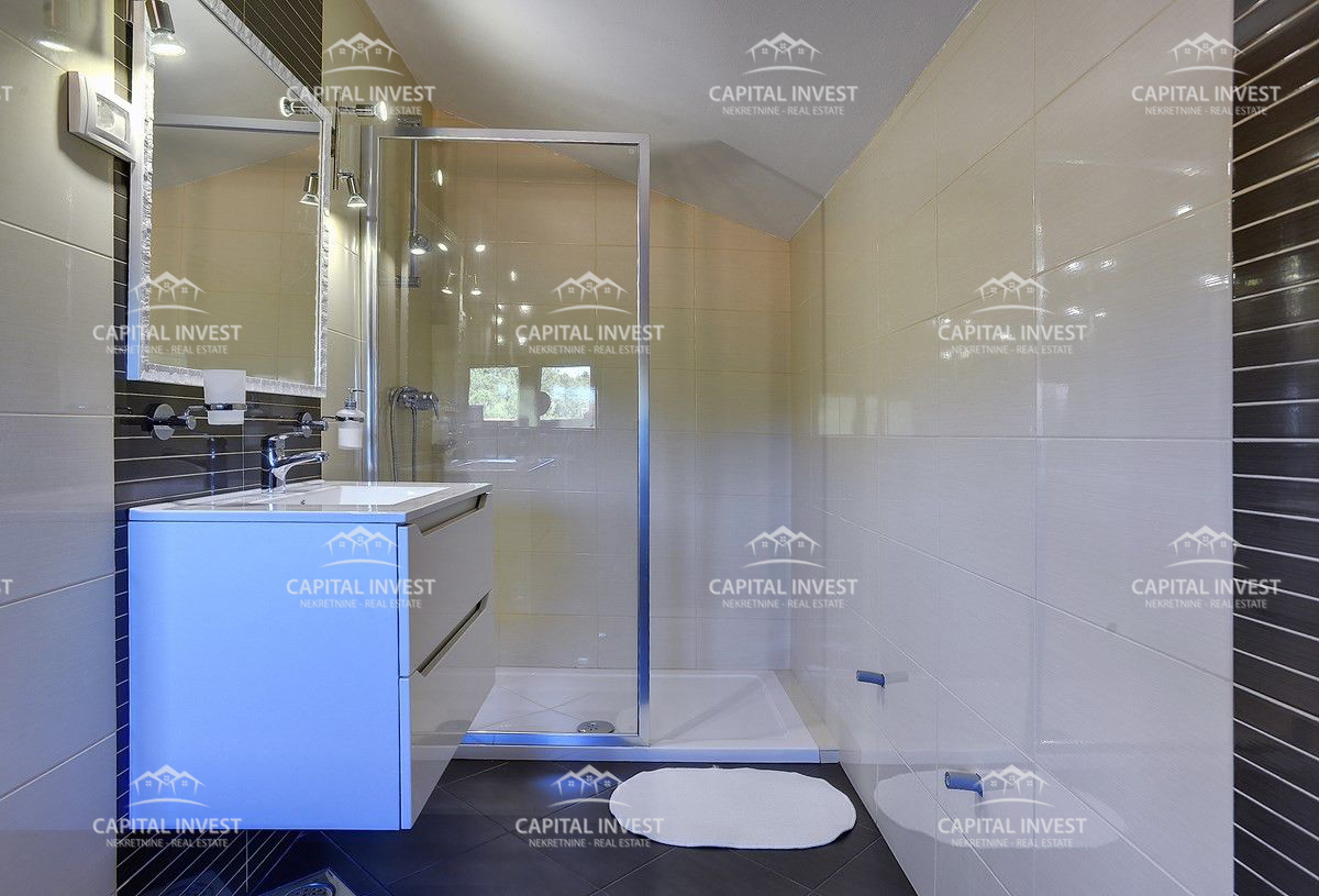 Casa per le vacanze con piscina, Rovinjsko Selo