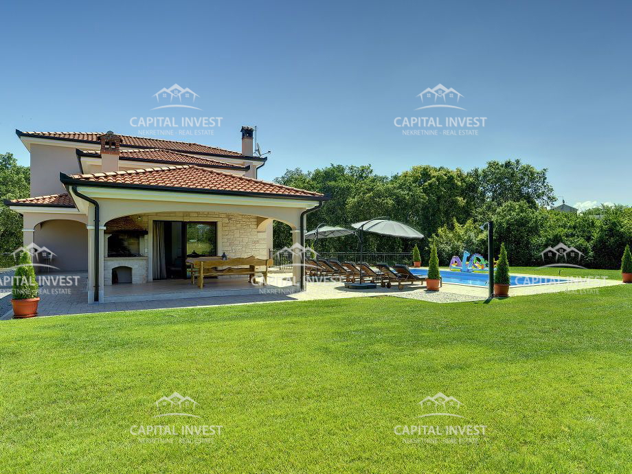 Casa per le vacanze con piscina, Rovinjsko Selo