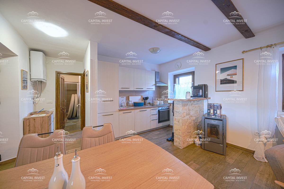 Due case, Terreno edificabile, Barban, Istra