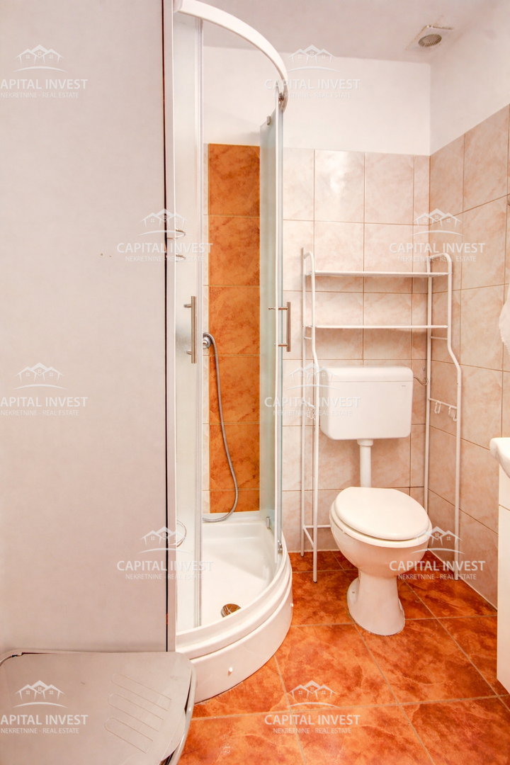 Appartamento, Bilocale, Piano terra, Terrazza, Parcheggio, periferia di Pula, Istria