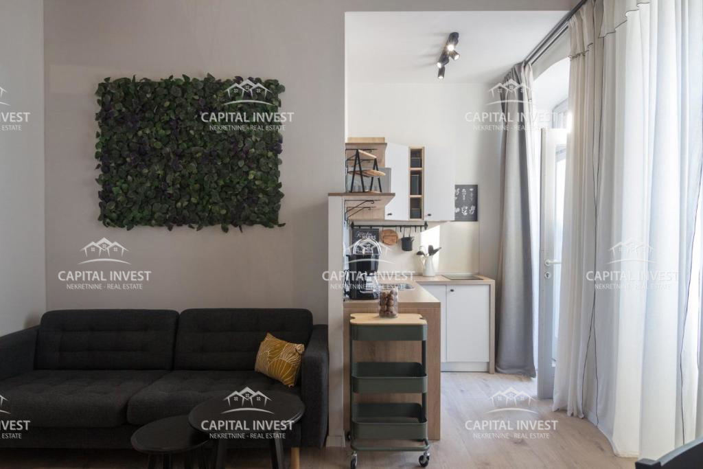 Casa con sei appartamenti, piscina, centro, Pula