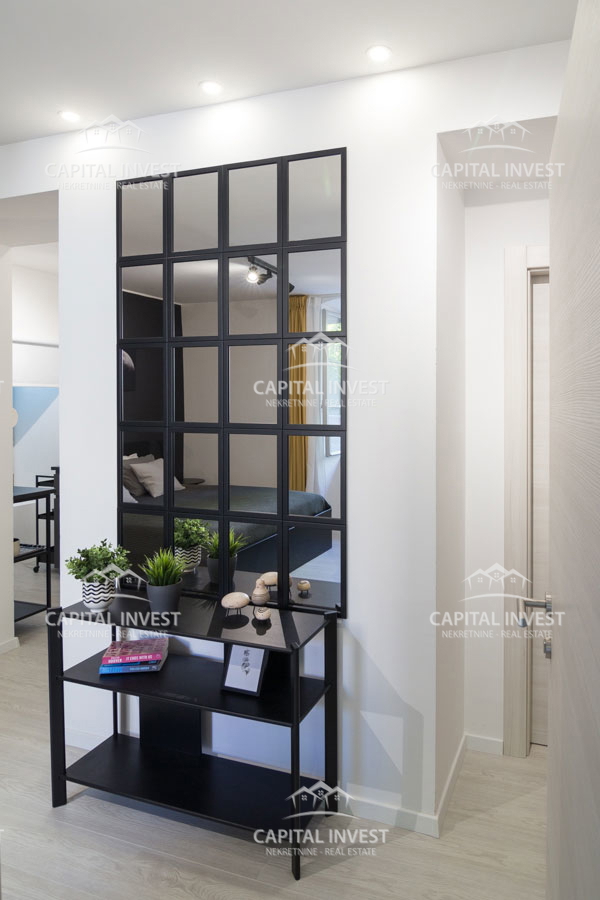 Casa con sei appartamenti, piscina, centro, Pula