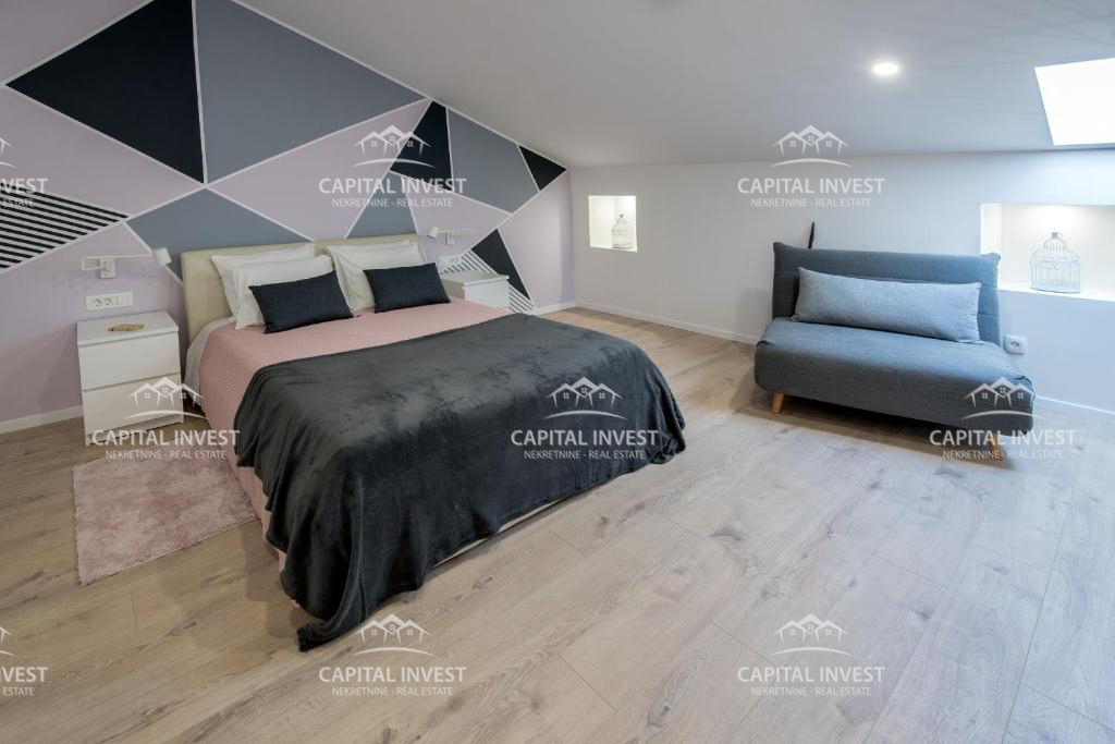 Casa con sei appartamenti, piscina, centro, Pula