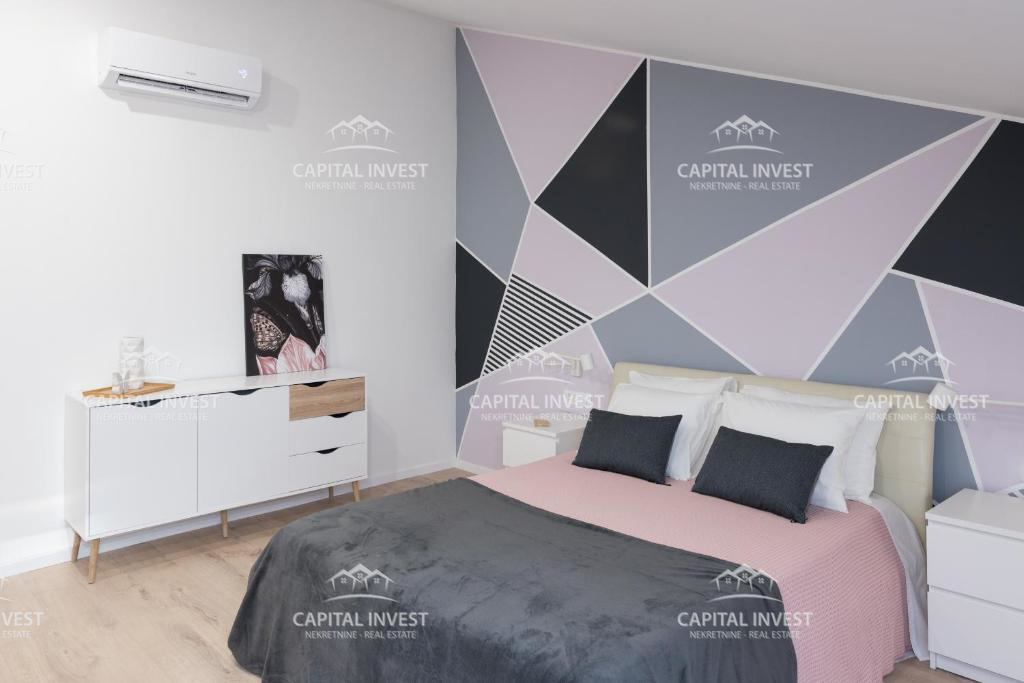 Casa con sei appartamenti, piscina, centro, Pula