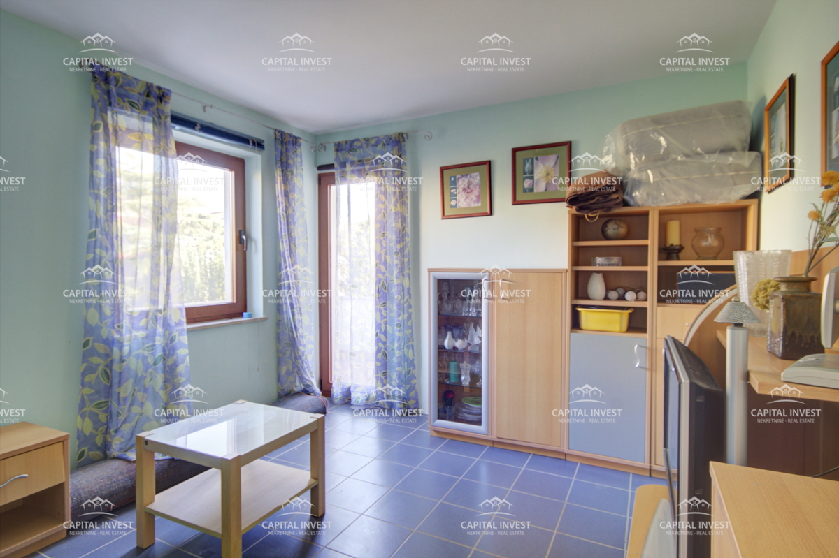 Casa con ampio terreno vicino al mare, Medulin, Istria