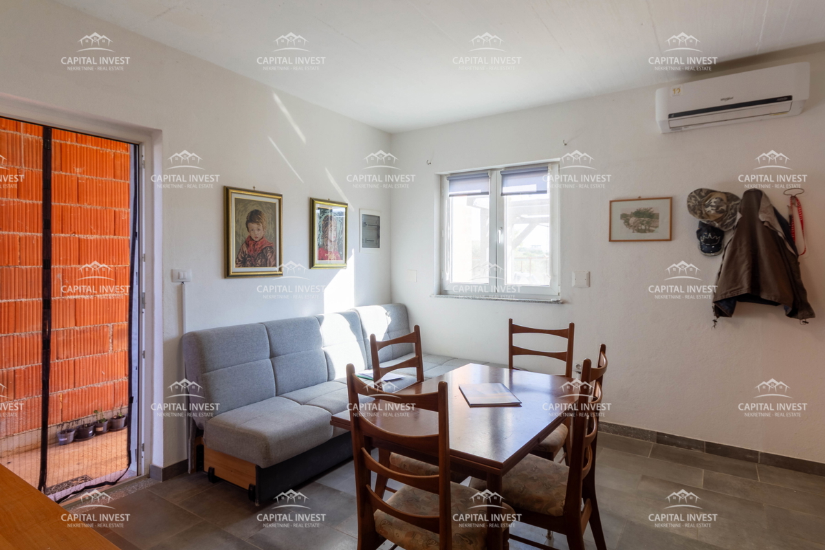 Casa Pula, periferia, Istria