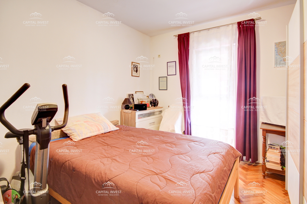 Casa, Tre appartamenti, Grande giardino, Garage, Šišan, Istra