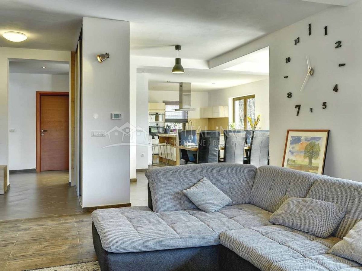 Casa Rovinjsko Selo, Rovinj, 400m2
