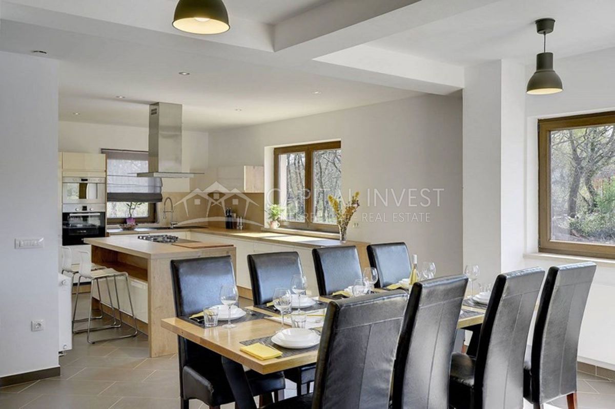 Casa Rovinjsko Selo, Rovinj, 400m2