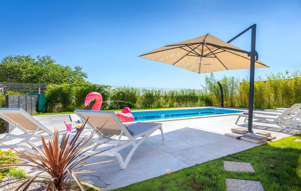 Casa con piscina, Ližnjan, Istria
