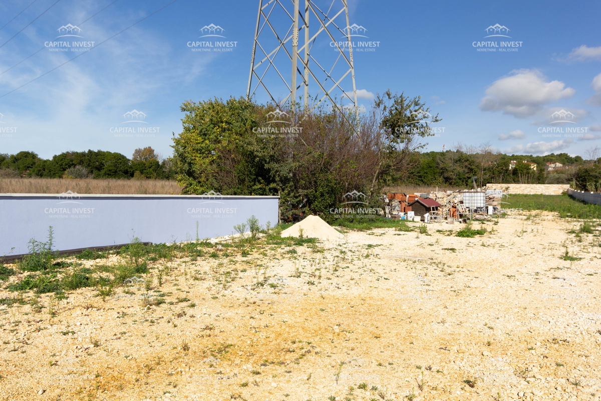 Terreno agricolo, Recintato, Pola, Istria