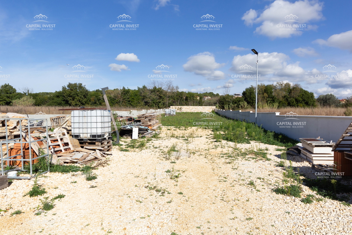 Terreno agricolo, Recintato, Pola, Istria