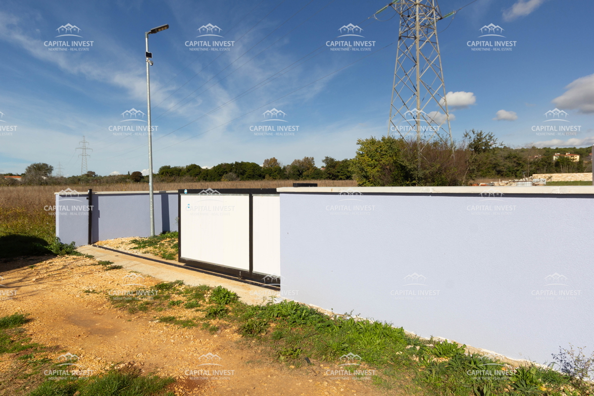 Terreno agricolo, Recintato, Pola, Istria