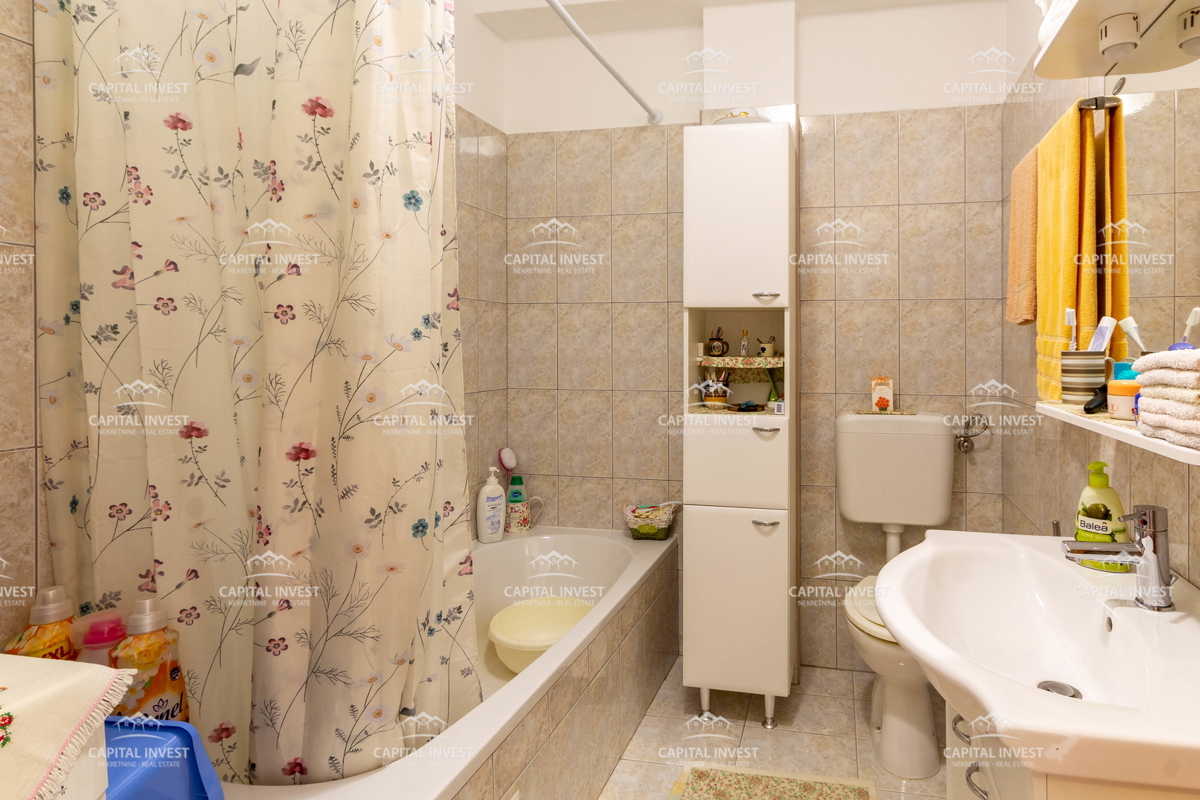 Appartamento al primo piano, Pola, Vidikovac