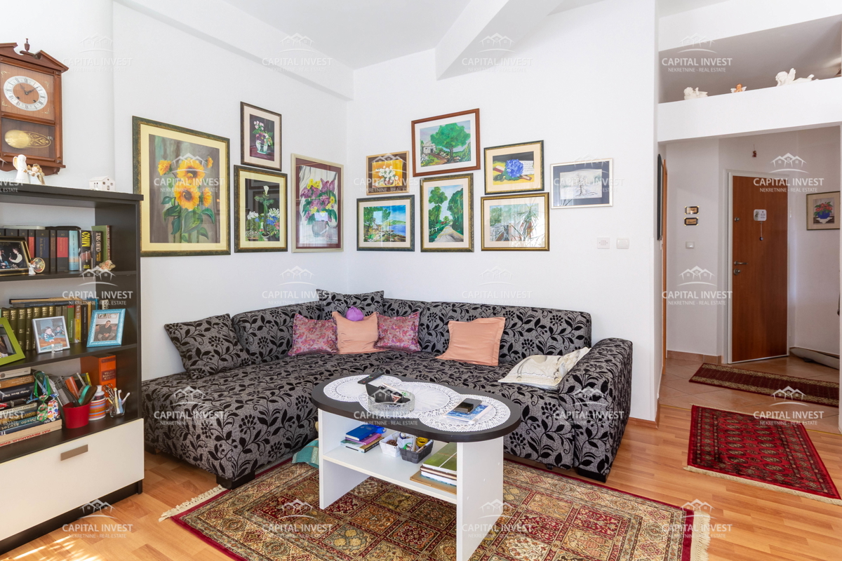 Appartamento al primo piano, Pola, Vidikovac