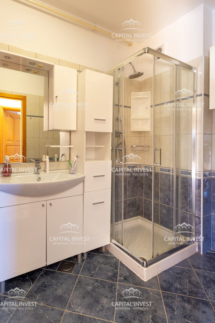 Appartamento con due camere, primo piano, Pola, Istria