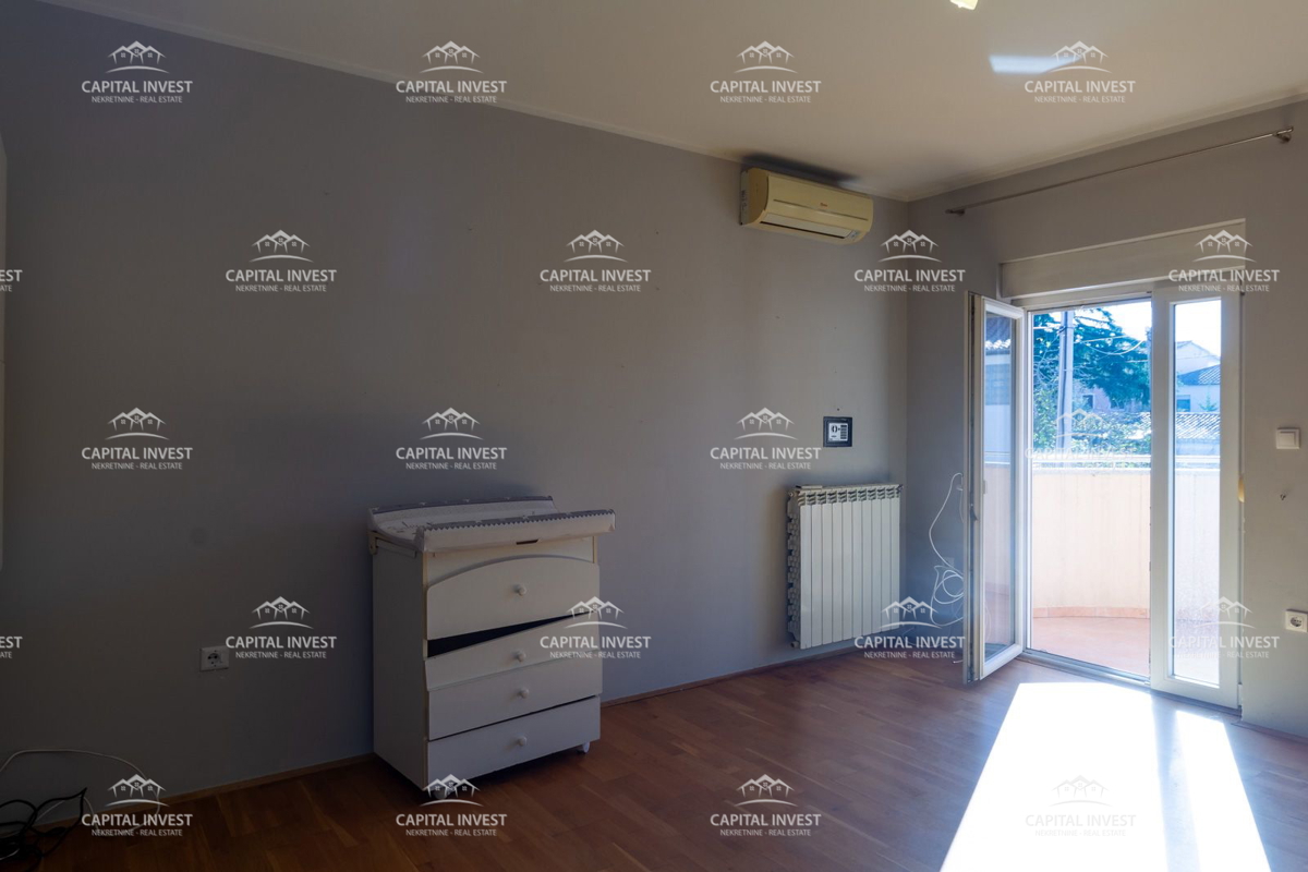 Appartamento con due camere, primo piano, Pola, Istria