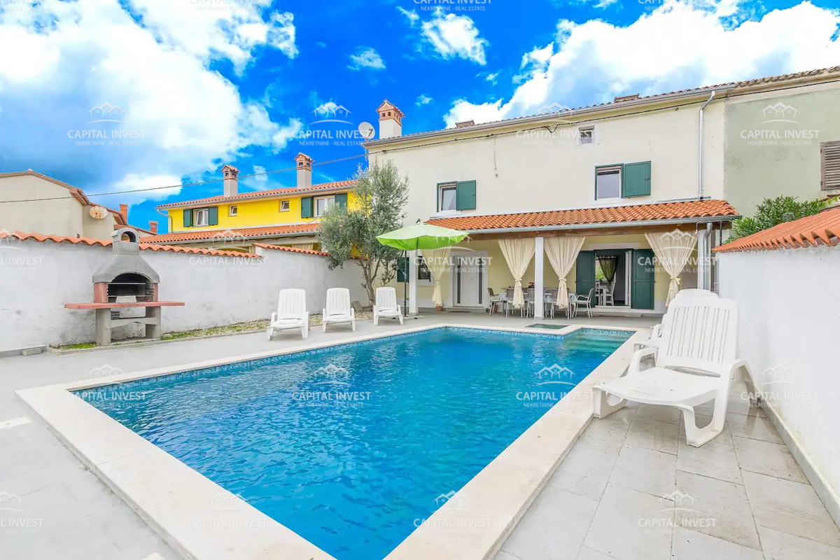 Casa con piscina, terrazza, giardino, Pula, Istra