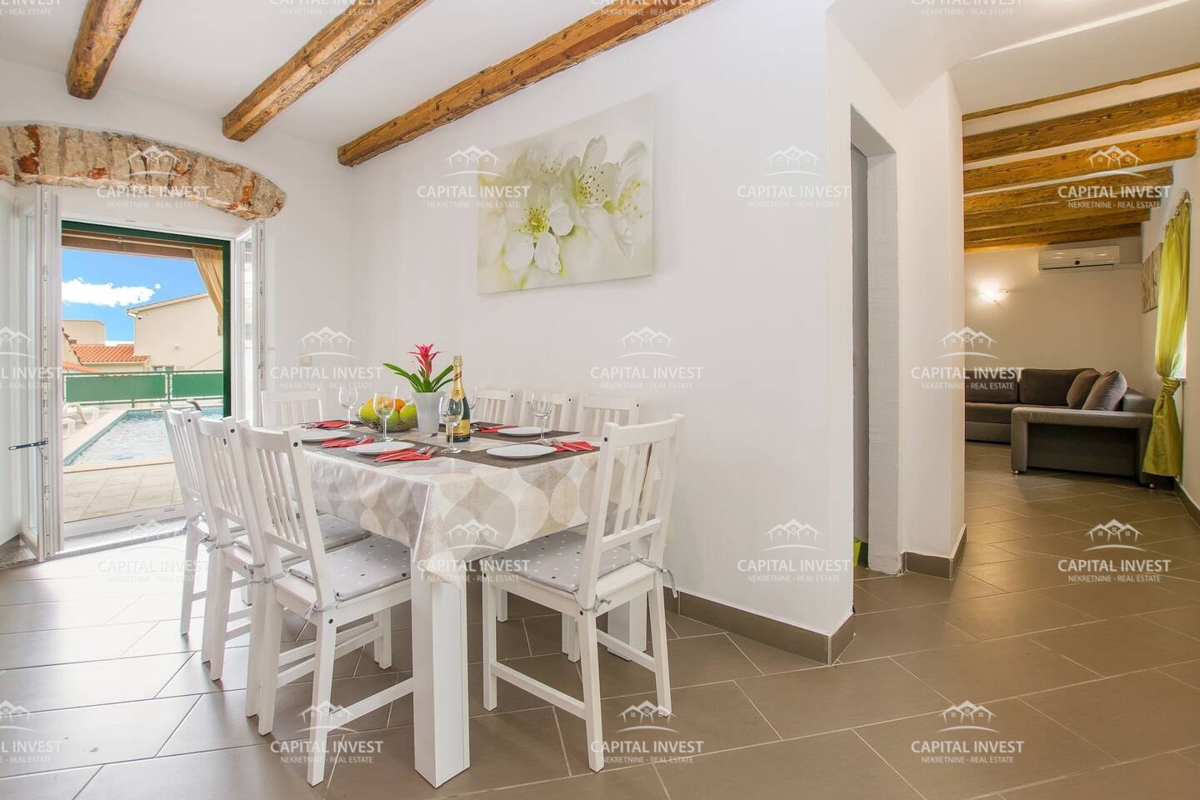 Casa con piscina, terrazza, giardino, Pula, Istra