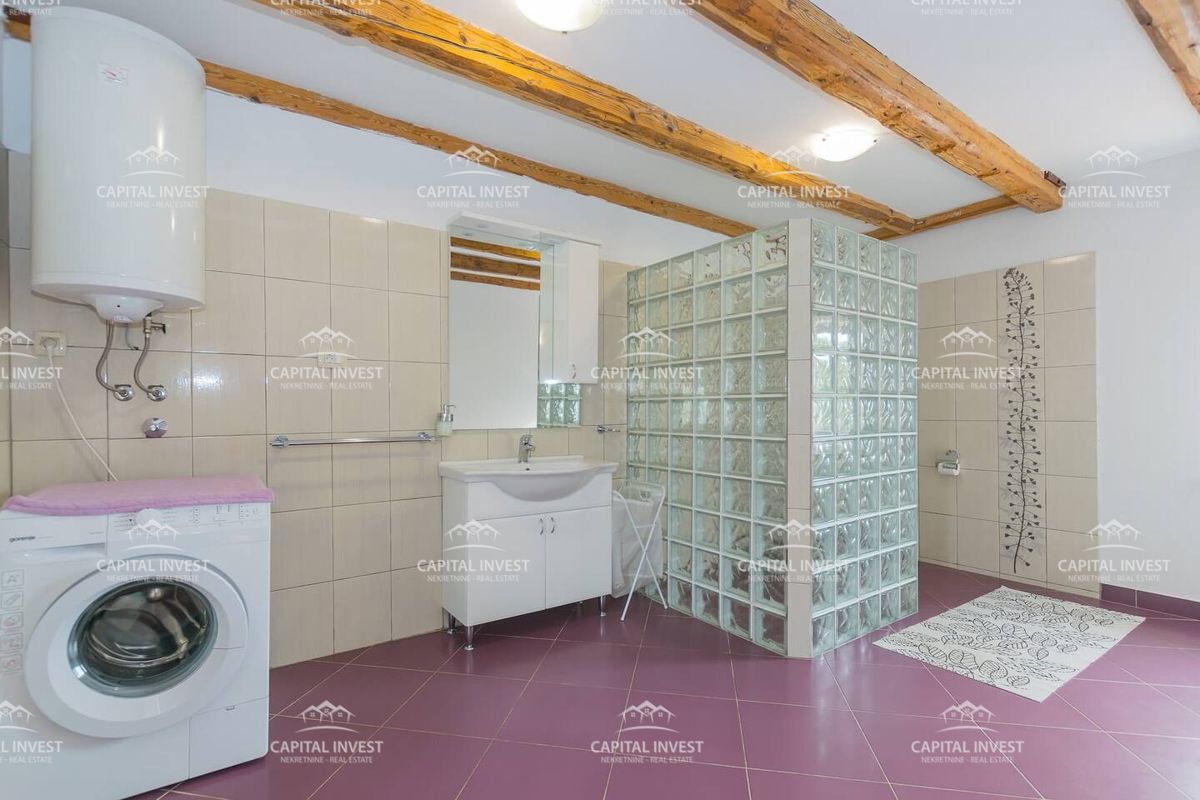 Casa con piscina, terrazza, giardino, Pula, Istra