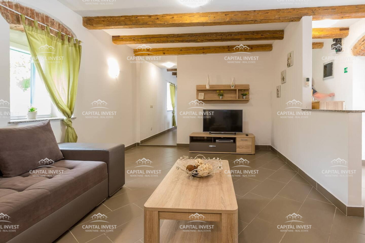 Casa con piscina, terrazza, giardino, Pula, Istra