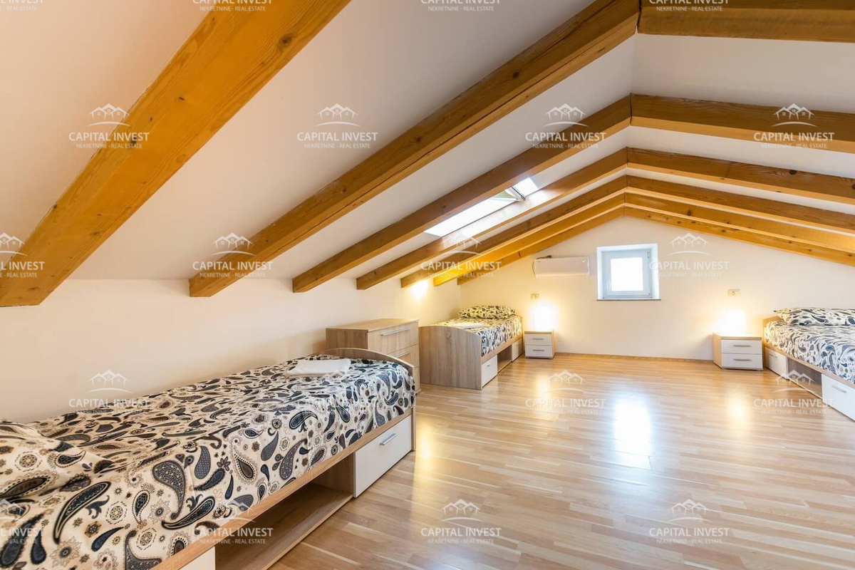 Casa con piscina, terrazza, giardino, Pula, Istra