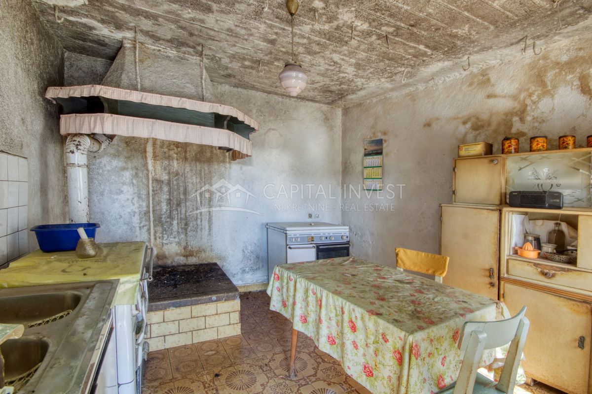 Casa Smoljanci, Svetvinčenat, 200m2