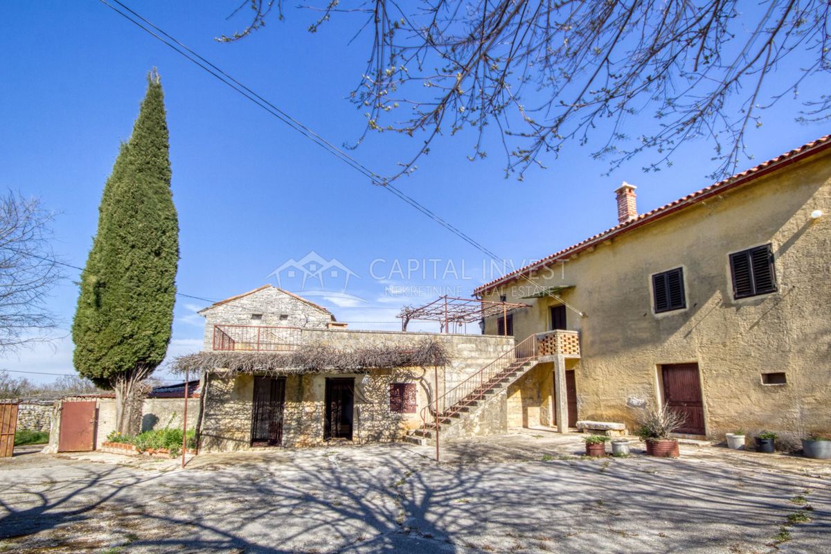 Casa Smoljanci, Svetvinčenat, 200m2