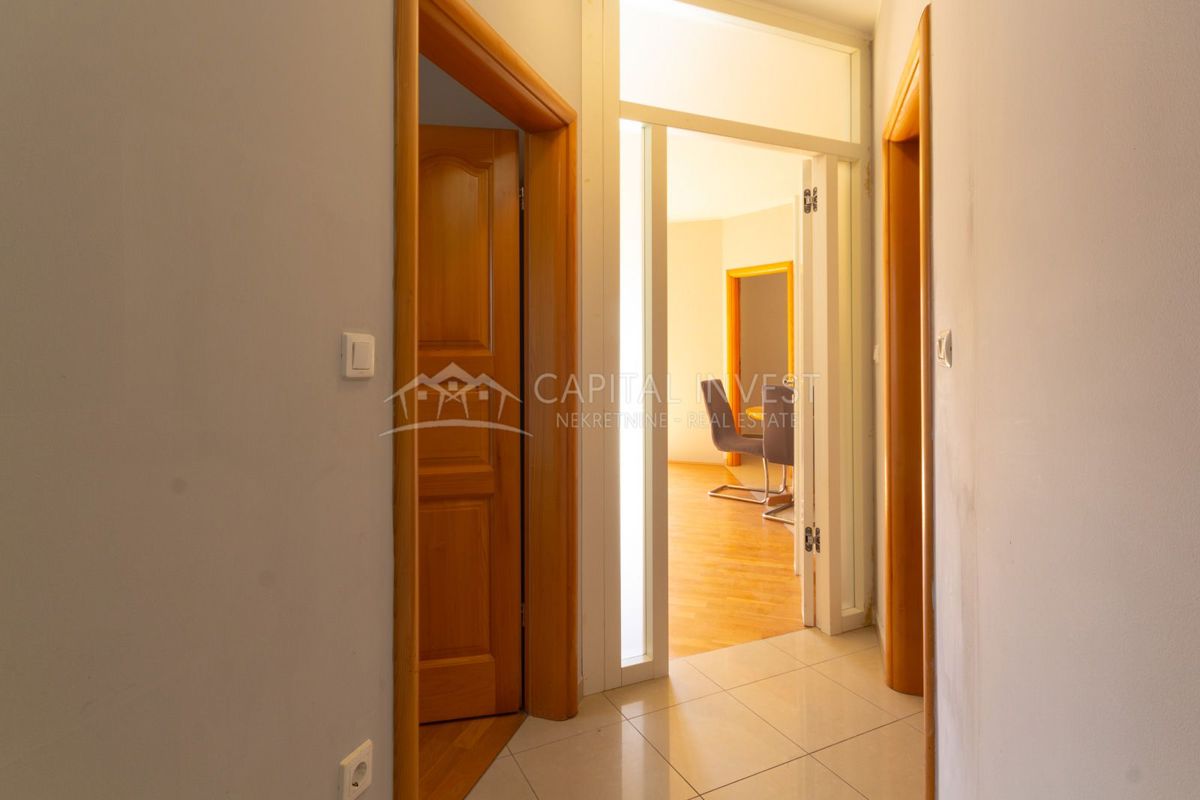 Appartamento bilocale, primo piano, Pola, Istria