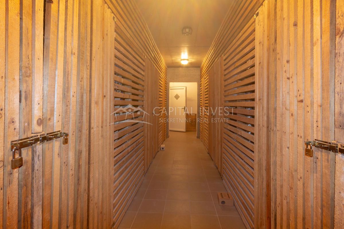 Appartamento bilocale, primo piano, Pola, Istria