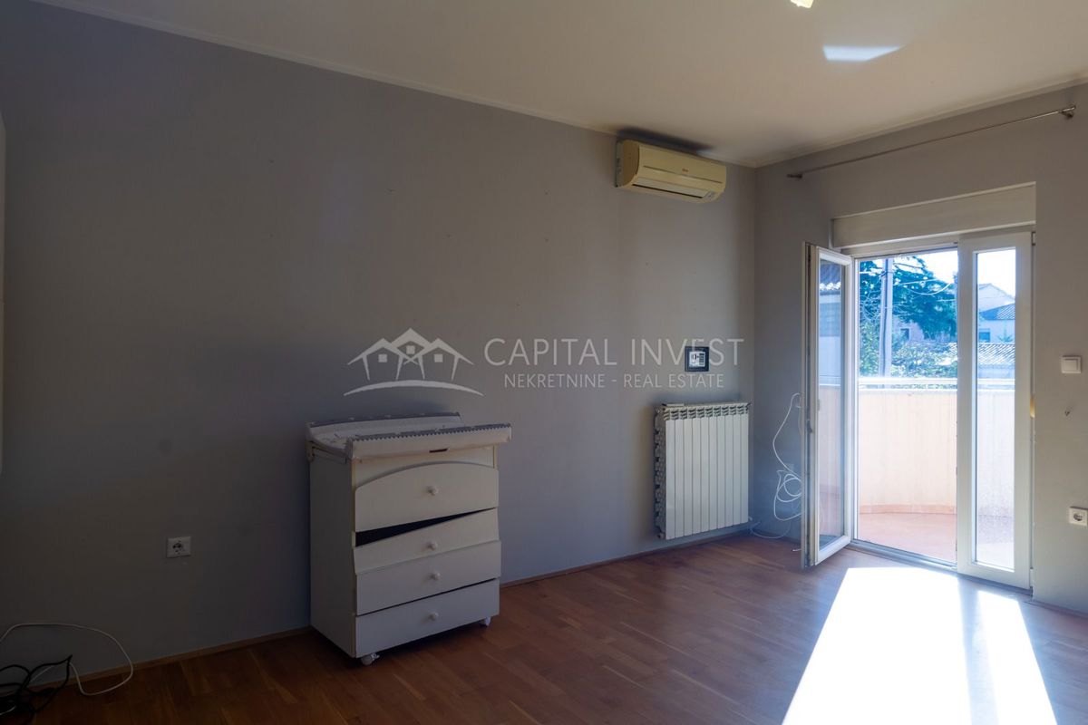 Appartamento bilocale, primo piano, Pola, Istria