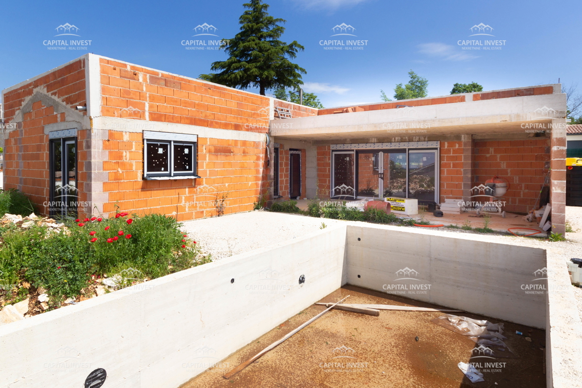 Casa con piscina, Istria, Savičenta