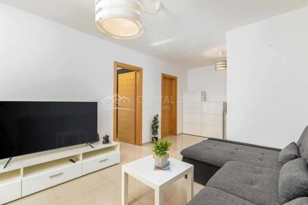 Appartamento con terrazza, Kaštanjer, Pola