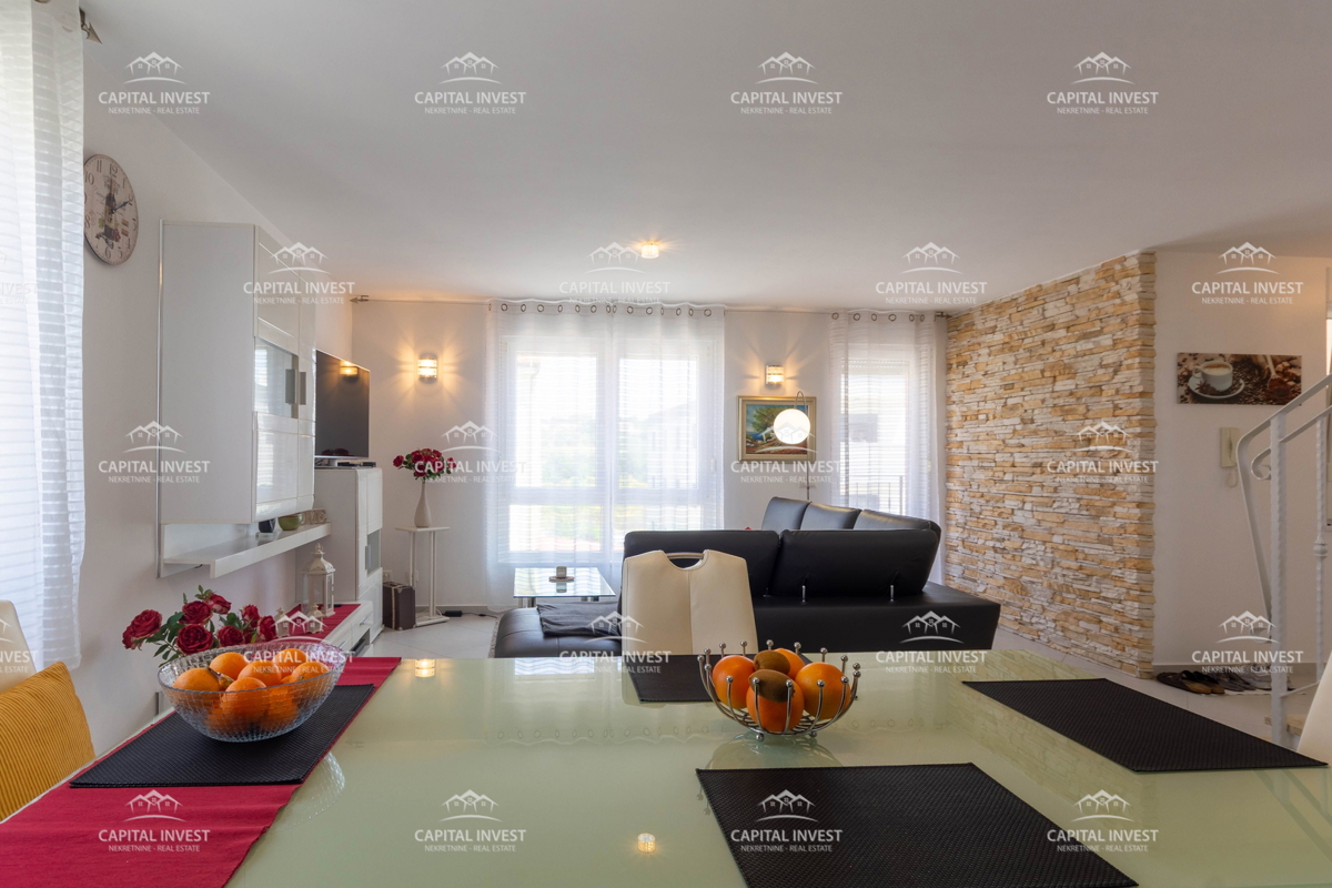 Appartamento su due piani, tre terrazze, Pola, Šijana