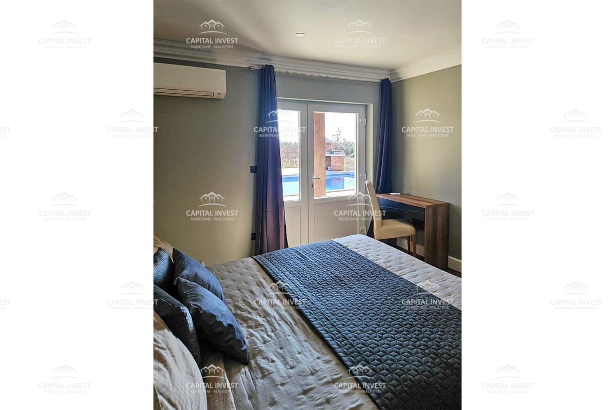 Casa con piscina su un ampio terreno, Štokovci, Istria